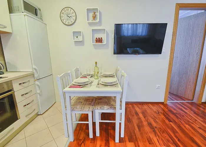 Apartman E&e Arena *