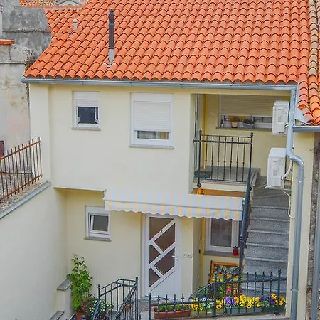 Apartment E&e Arena With Free Private Parking *